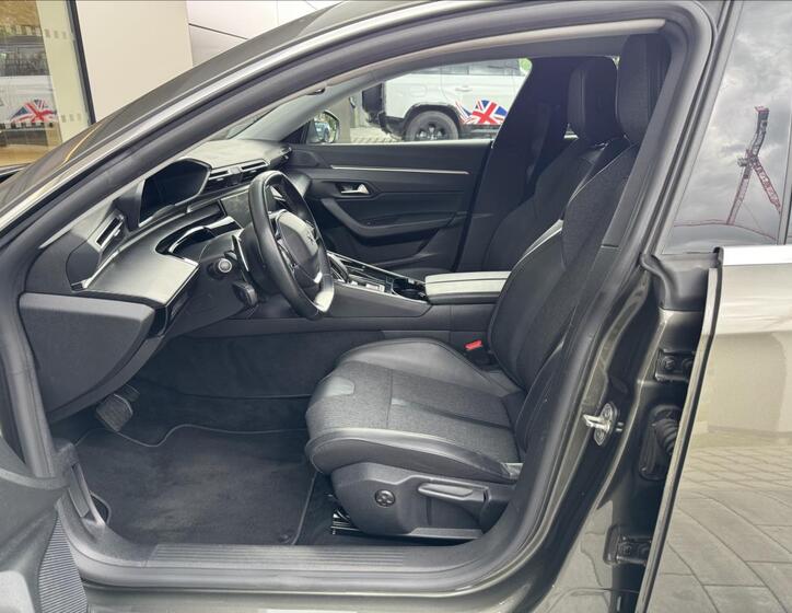 Peugeot 508 7