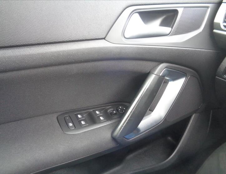 Peugeot 308 15
