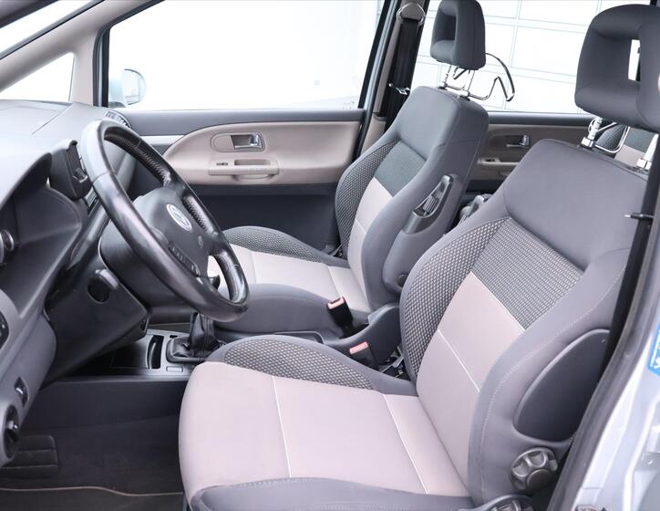 Volkswagen Sharan 10