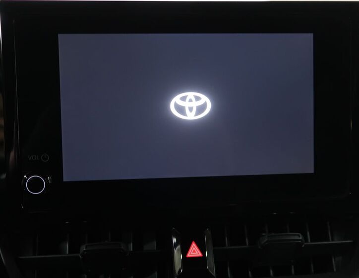 Toyota Corolla 16