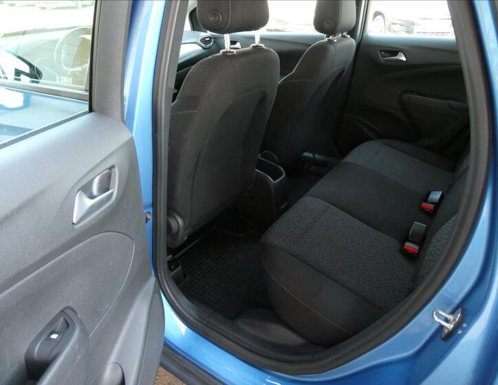 Opel Crossland X 16