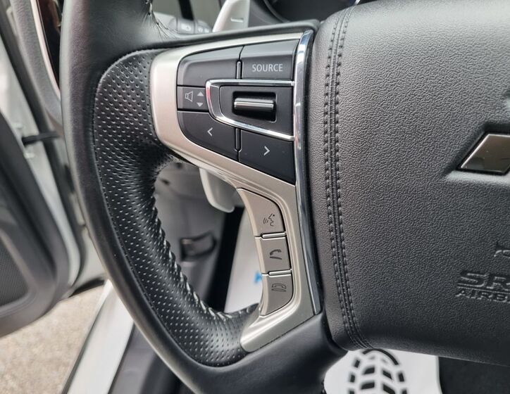 Mitsubishi Outlander 15