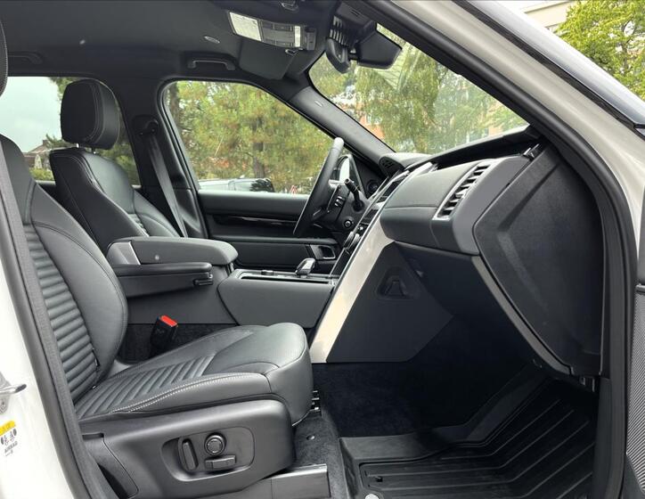 Land Rover Discovery 29