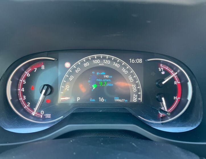 Toyota RAV4 19