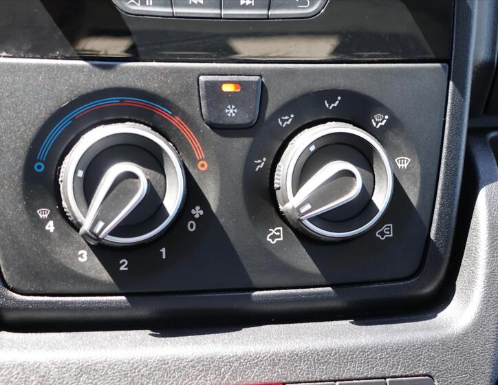 Peugeot Boxer 24