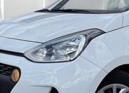 Hyundai i10 9
