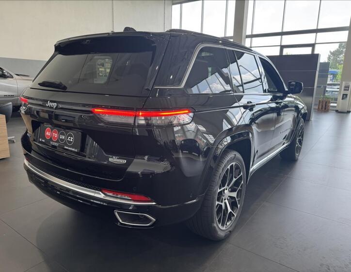 Jeep Grand Cherokee 7