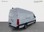 Mercedes-Benz Sprinter 4