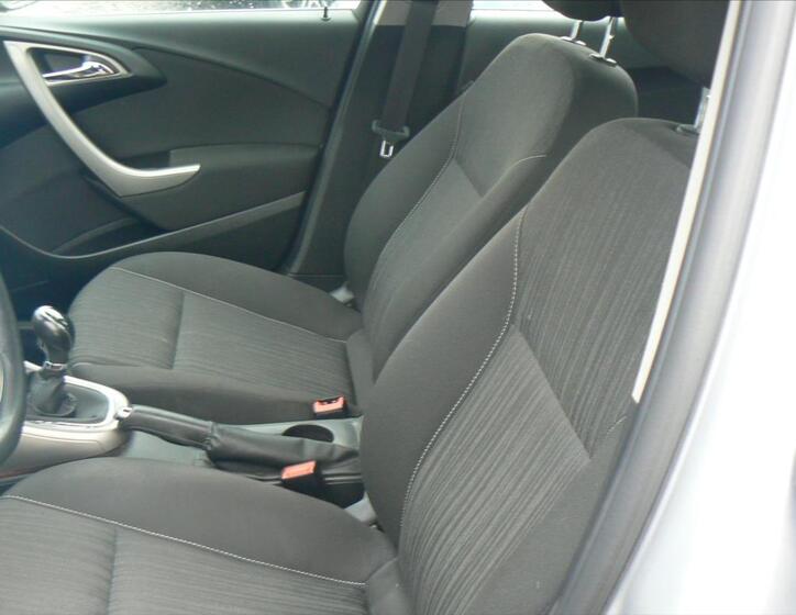 Opel Astra 10