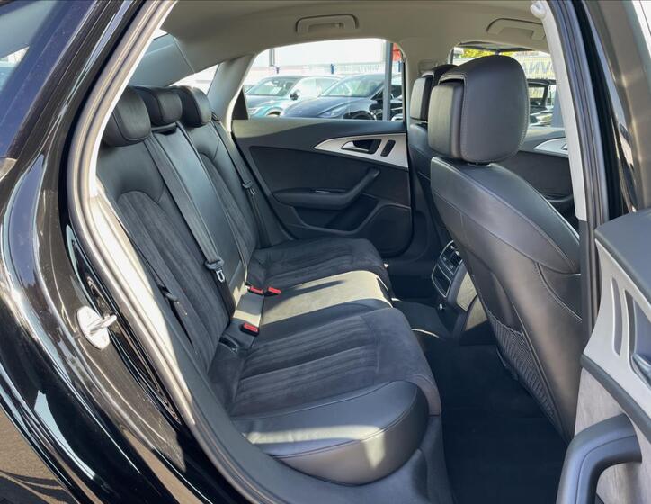 Audi A6 32