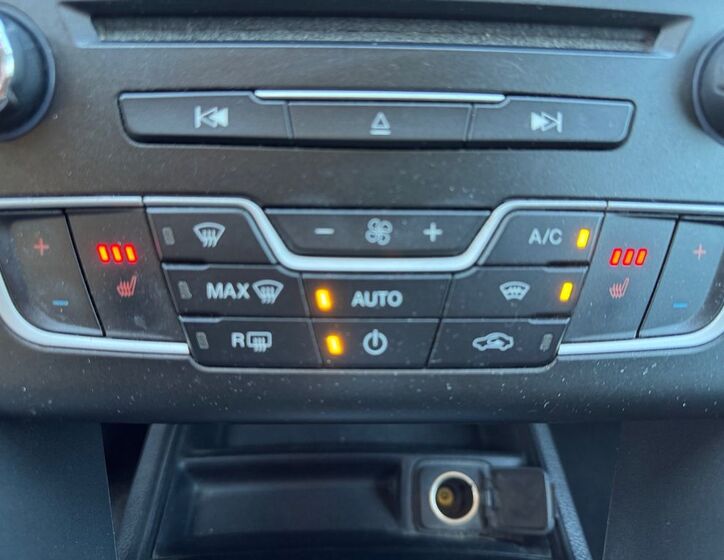 Ford Mondeo 16
