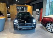 Porsche Macan 2
