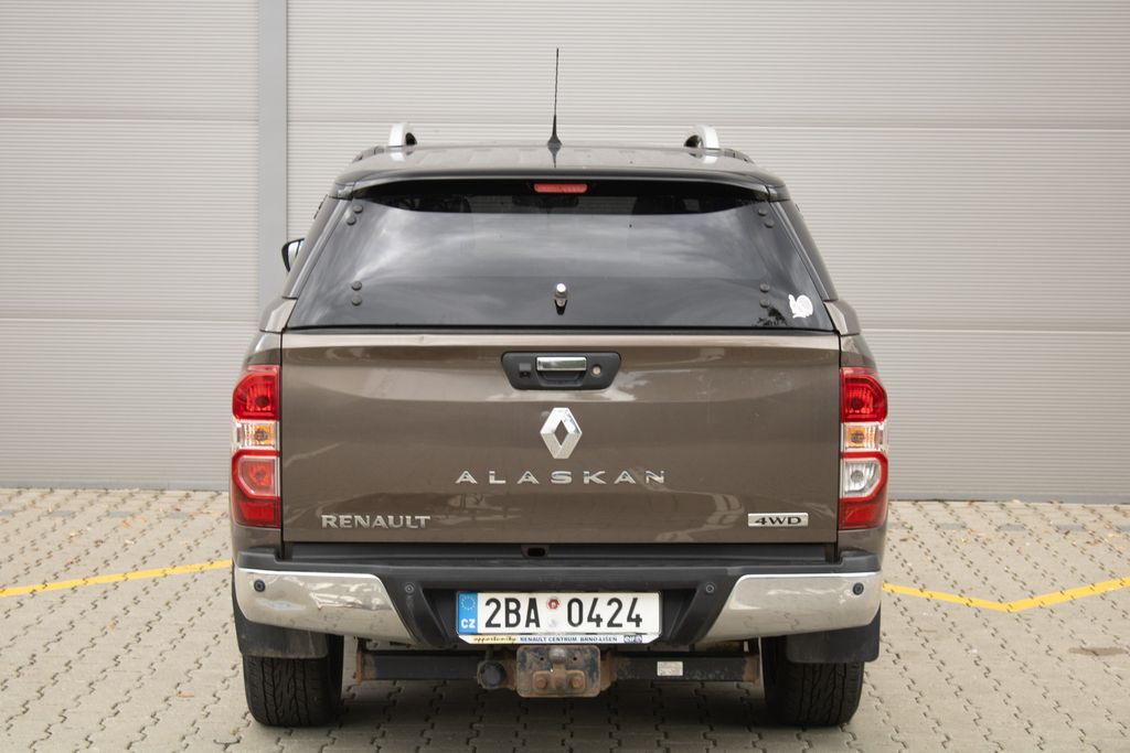 Renault Alaskan