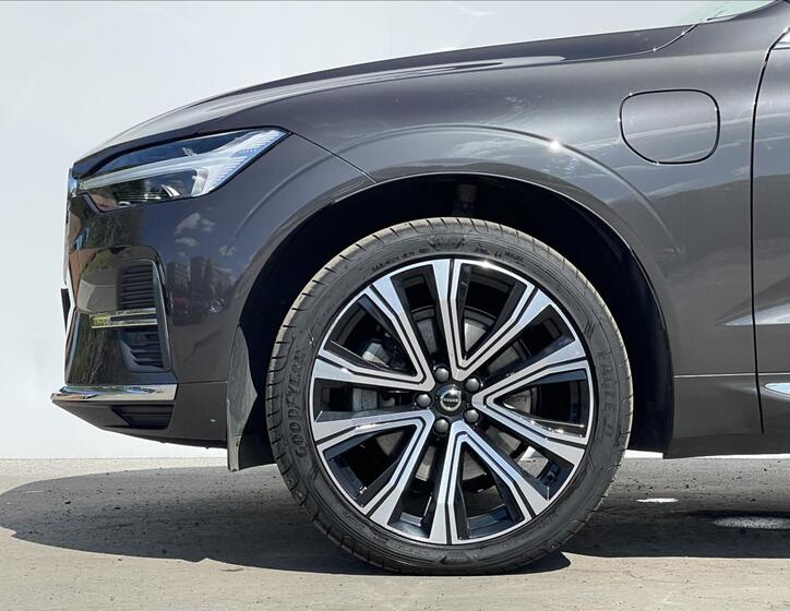 Volvo XC60 20