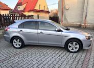 Mitsubishi Lancer 2