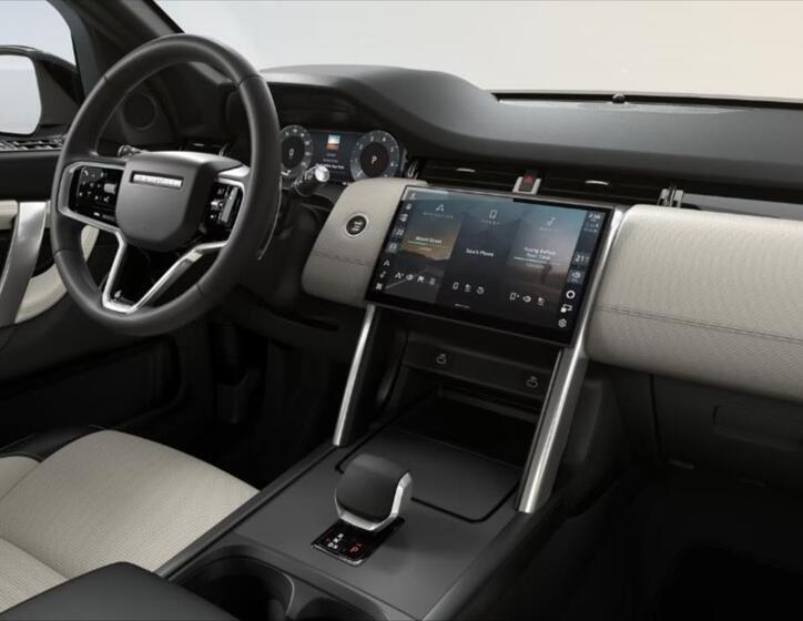 Land Rover Discovery Sport 6