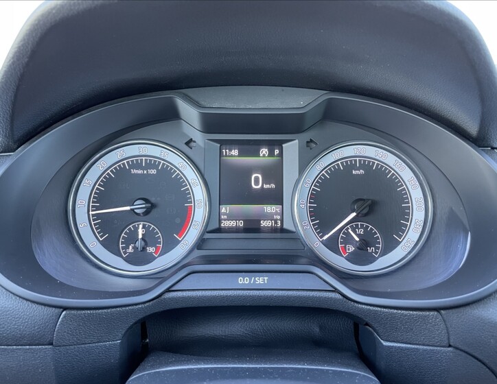 Škoda Octavia 11
