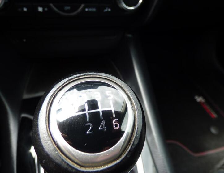 Mazda 3 32
