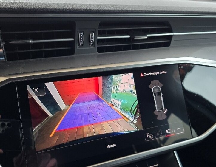 Audi A6 6