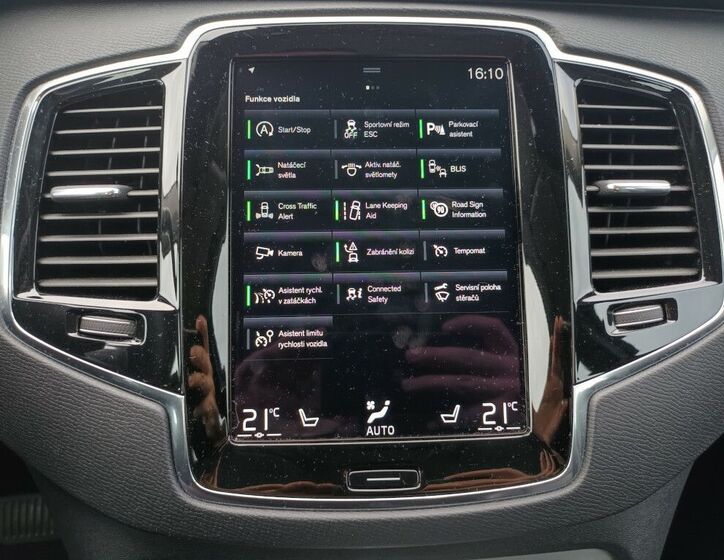 Volvo XC90 23