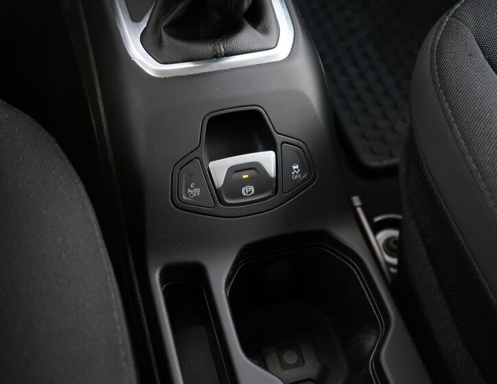 Jeep Renegade 19