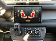 Land Rover Defender 14