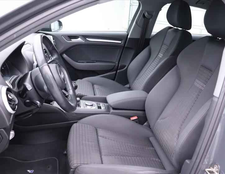Audi A3 11
