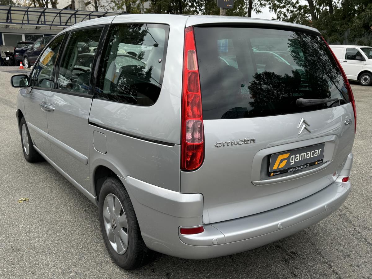 Citroën C8
