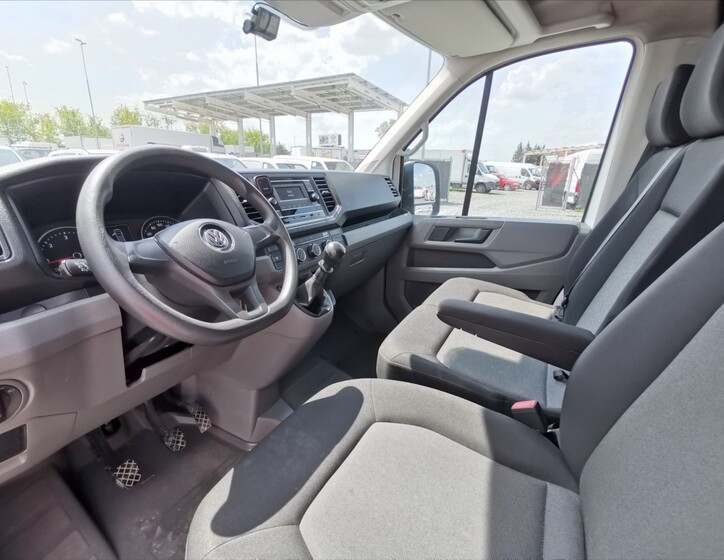 Volkswagen Crafter 6