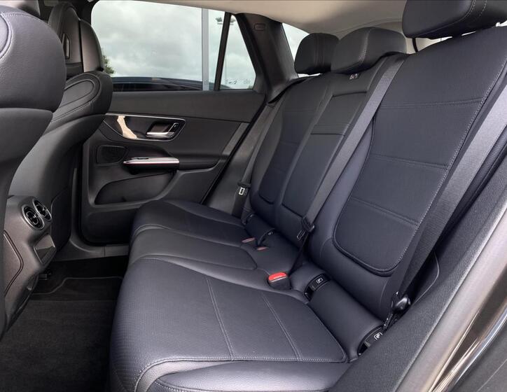 Mercedes-Benz GLC 11