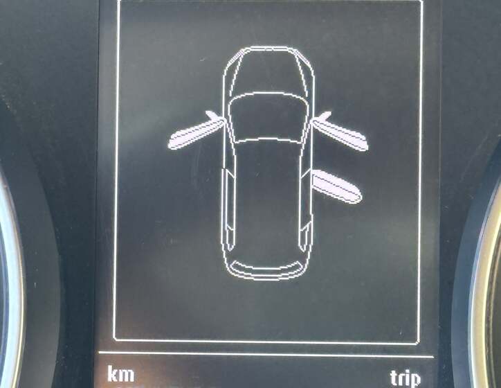 Volkswagen Golf 9