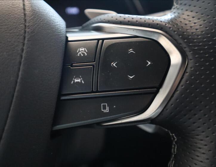 Lexus RX 500h 27