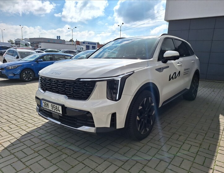 KIA Sorento 5