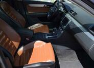Volkswagen Passat 25