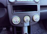 Mitsubishi Colt 8
