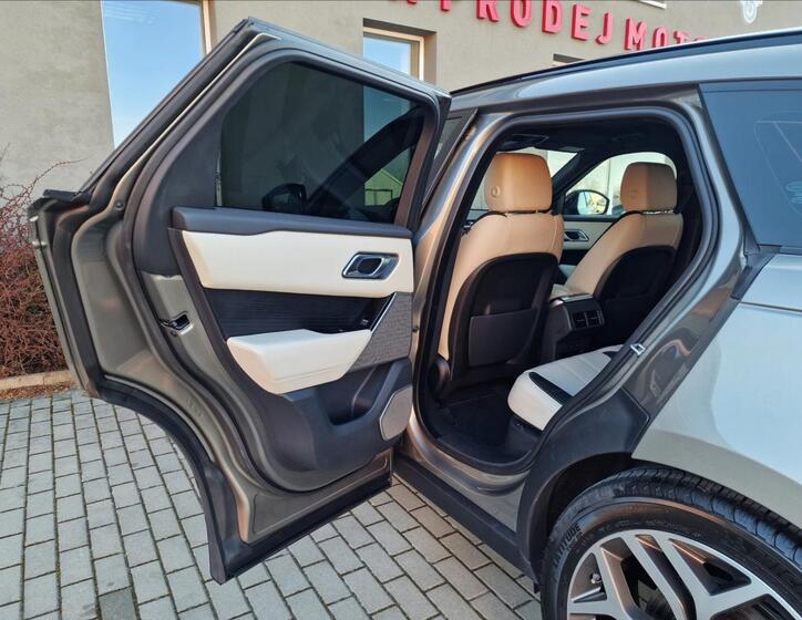 Land Rover Range Rover Velar 18