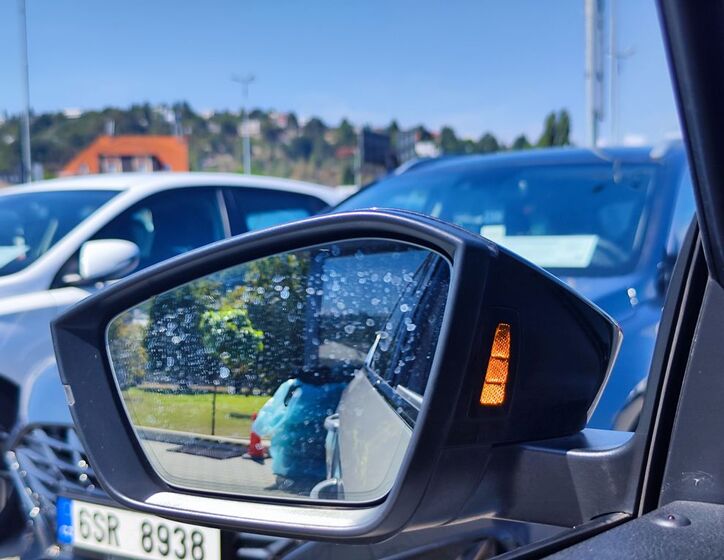 Škoda Superb 18