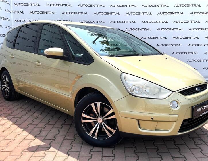 Ford S-MAX 1