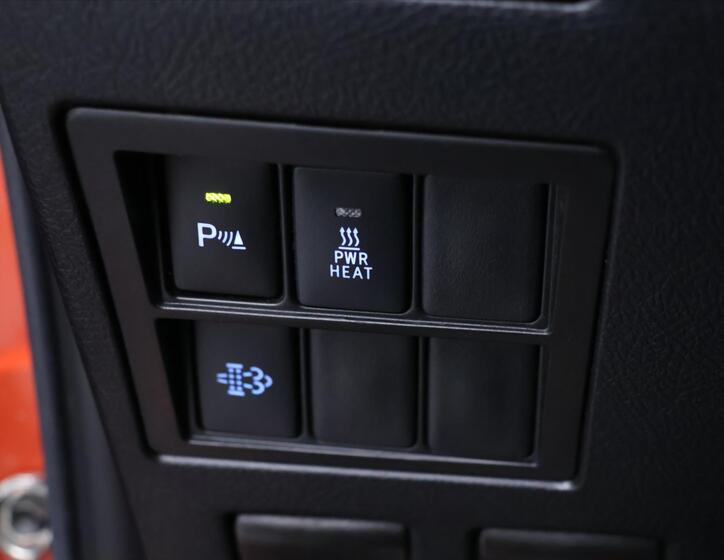 Toyota Hilux 17