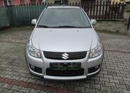 Suzuki SX4 1