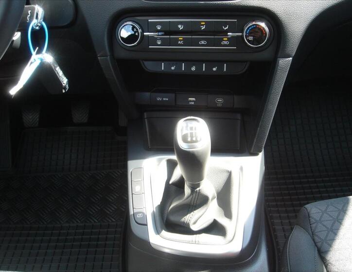 KIA Ceed 21