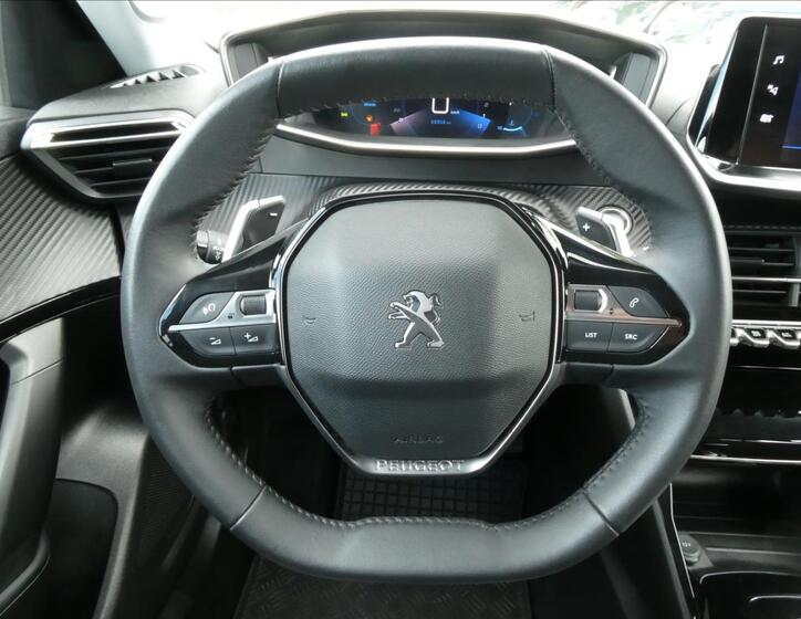 Peugeot 2008 33
