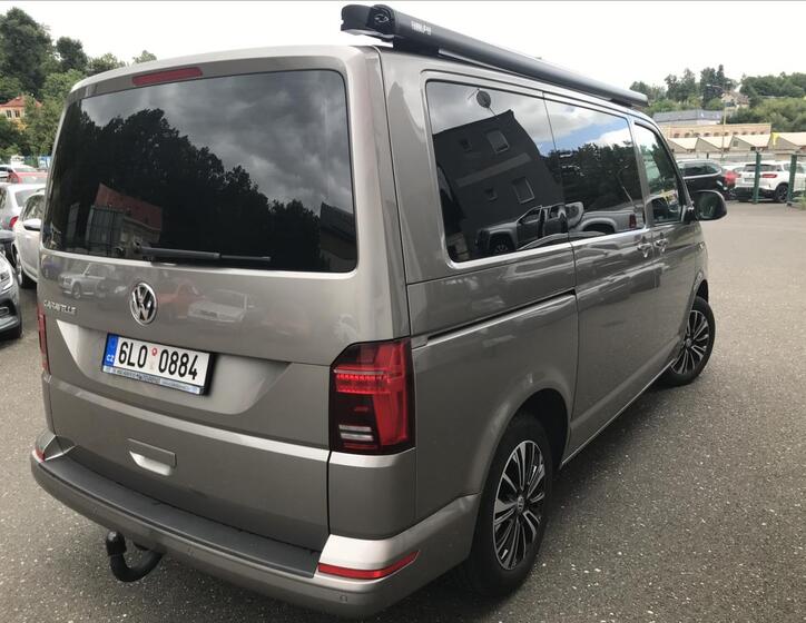 Volkswagen Caravelle 7
