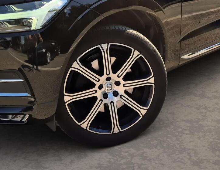 Volvo XC60 6