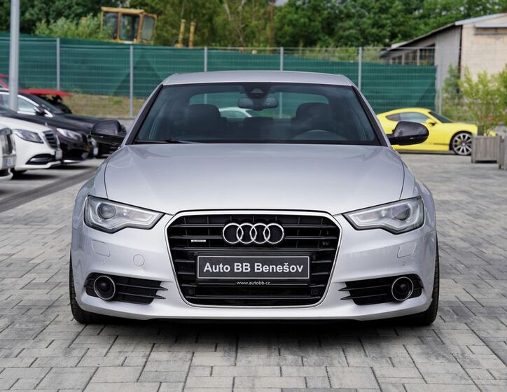 Audi A6 1