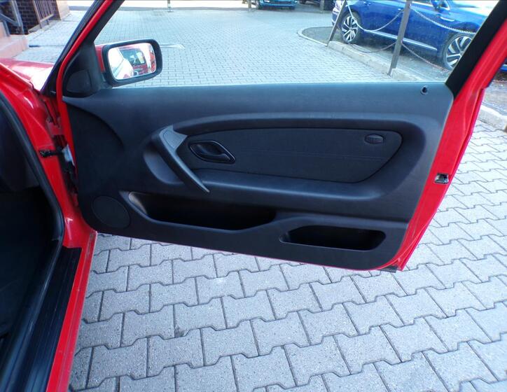 BMW Řada 3 28
