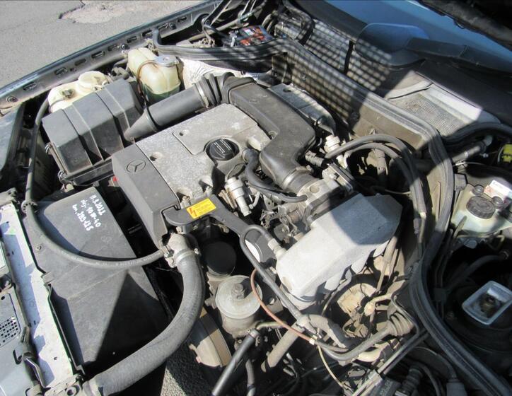 Mercedes-Benz Třídy E 24