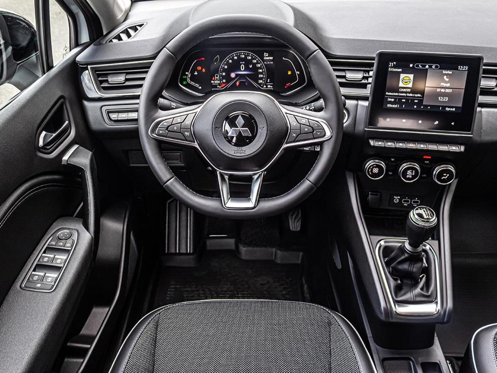 Mitsubishi ASX 17