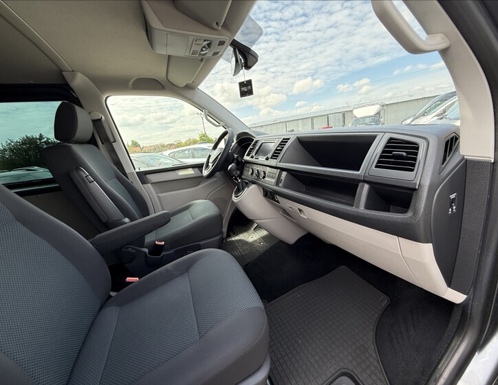Volkswagen Transporter 34