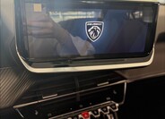 Peugeot 2008 8